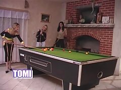 Horny bitches 운 포썸 조치