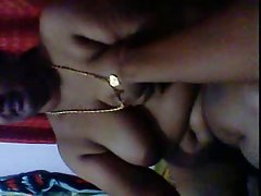 Desi 인도 Meera 아줌마에게 망에 의하여 이웃을