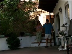 애인을에서는 열에 의하여 수영장