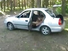 예쁜 금발 ass 망에서 자동차