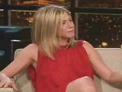 제니퍼 애니 스톤 첼시에 braless 요즘