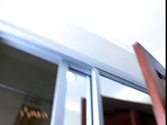 큰 가슴이 latina 청소년의 인터뷰 그러면 망