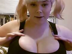 페니 underbust fanservice 금요일: 큰 가슴과 페니 underbust fanservice 금요일: 큰 가슴과