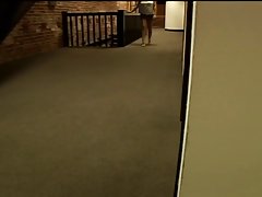 육즙이 titted Sara 습니다.