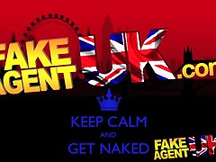 fakeagentuk 두 번째 캐스팅 몸집이 작은 아기 얻을 항문 사정