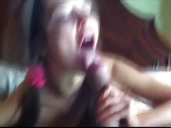 미성년자를 가져옵 망에 의하여 이전 사람