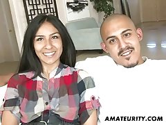 귀여운 남자 아마추어 십대 소녀를 가져옵 얼굴 우등