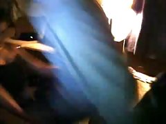 실시 달콤한 소녀가 사랑하는 성별