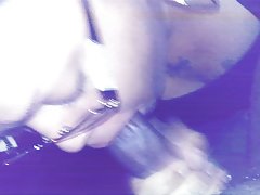 티나에 있는 샤워캡 원 slob me