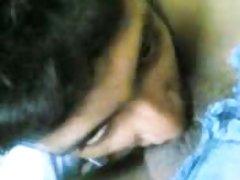 그녀의 남자 친구와 인도 소녀