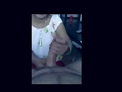 두 손을 입 no