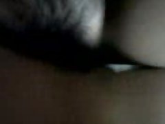 나이 망가져 가는 스리랑카중 여성이 2 명이상